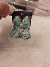 Load image into Gallery viewer, Earrings