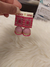 Load image into Gallery viewer, Earrings