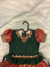 Load image into Gallery viewer, Pavada kurti