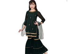 Load image into Gallery viewer, Girls Kurta Sets