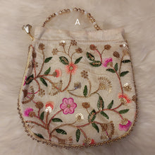 Load image into Gallery viewer, Bags
