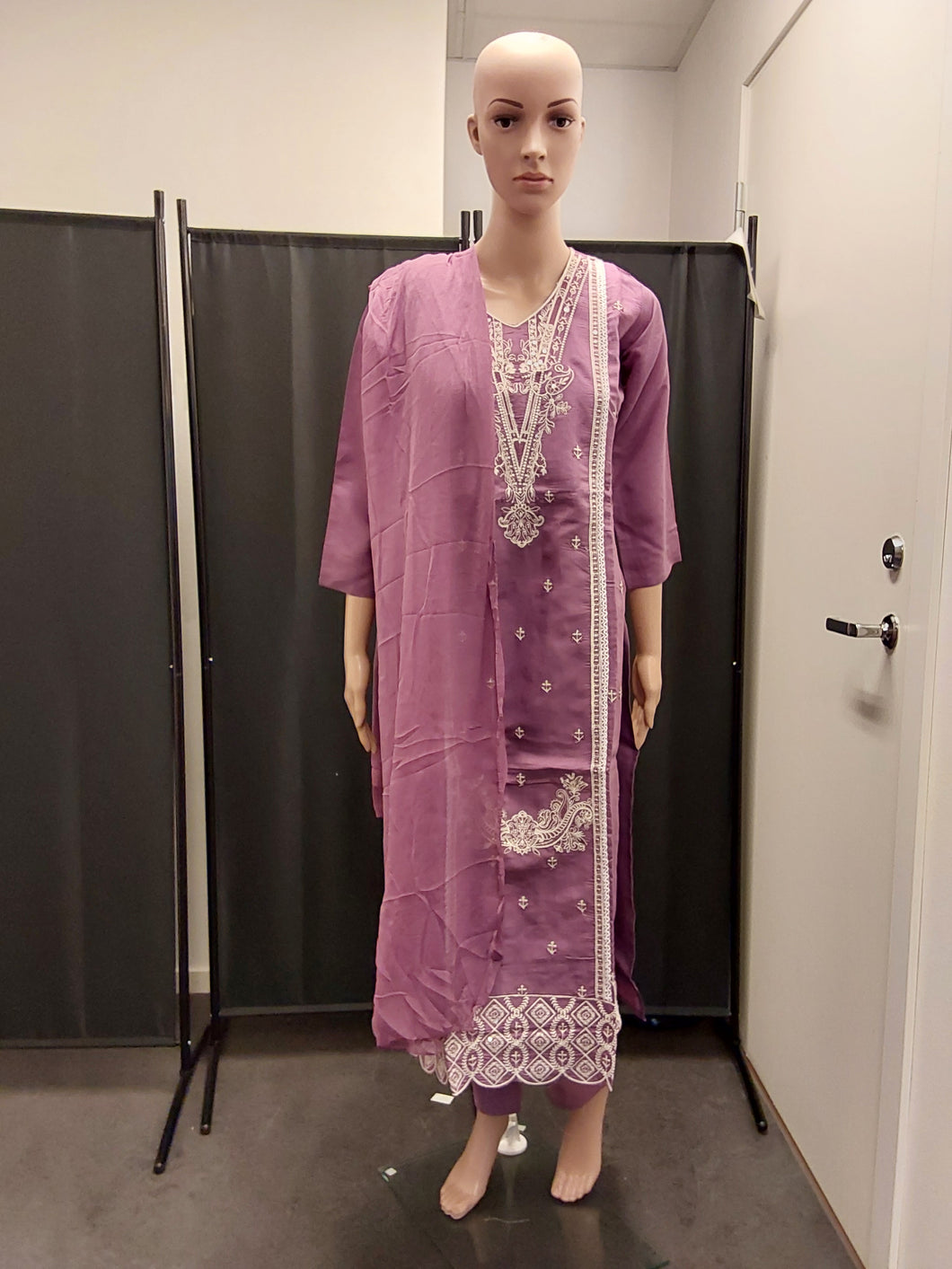 Women kurta,Pant and Duppata