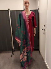 Load image into Gallery viewer, Women kurta,Pant and Duppata
