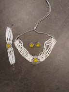 Neck jewellery set earrings and bracelet