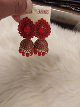 Load image into Gallery viewer, Earrings
