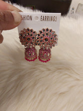 Load image into Gallery viewer, Earrings
