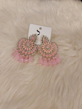 Load image into Gallery viewer, Earrings
