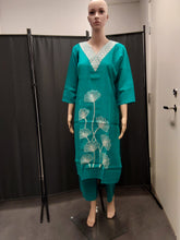 Load image into Gallery viewer, Women Co-ord set
