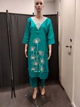 Load image into Gallery viewer, Women Co-ord set
