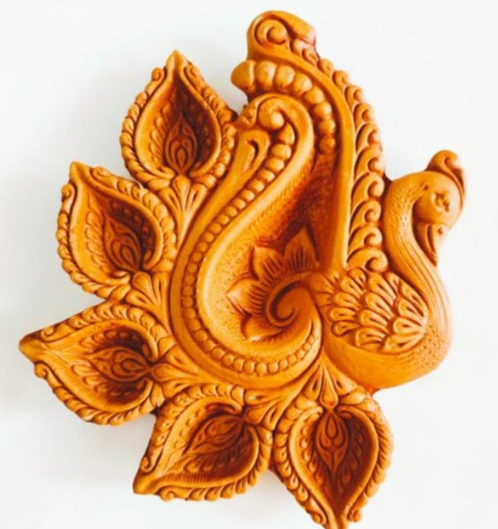 Unique Diyas & Lanterns